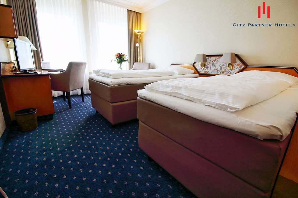 ホテル セナター ハンブルク 部屋 写真